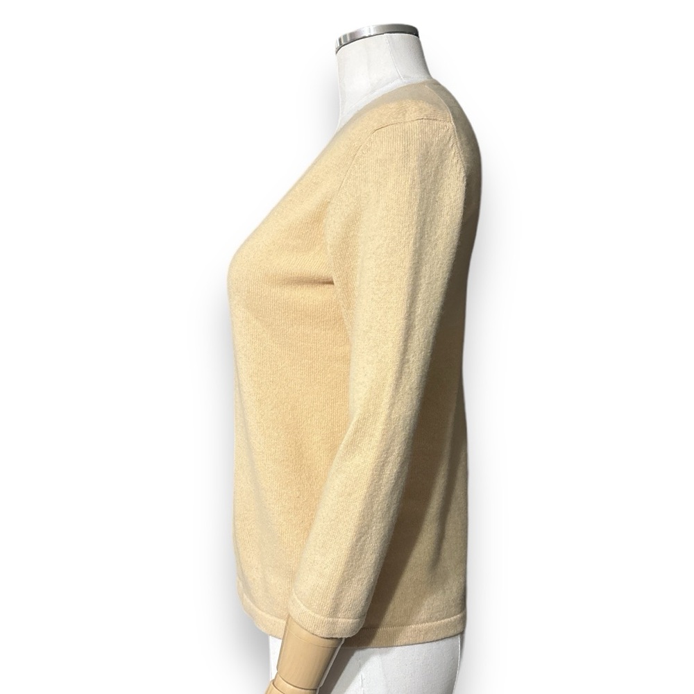 MAG by Magaschoni V-Neck 100% Cashmere 3/4 Sleeve Pullover Sweater Knit - Picture 4 of 8